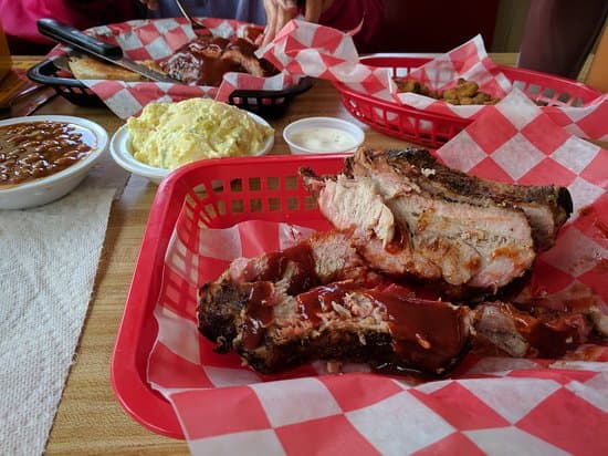 The Red Top Pit Stop Exceptional BBQ