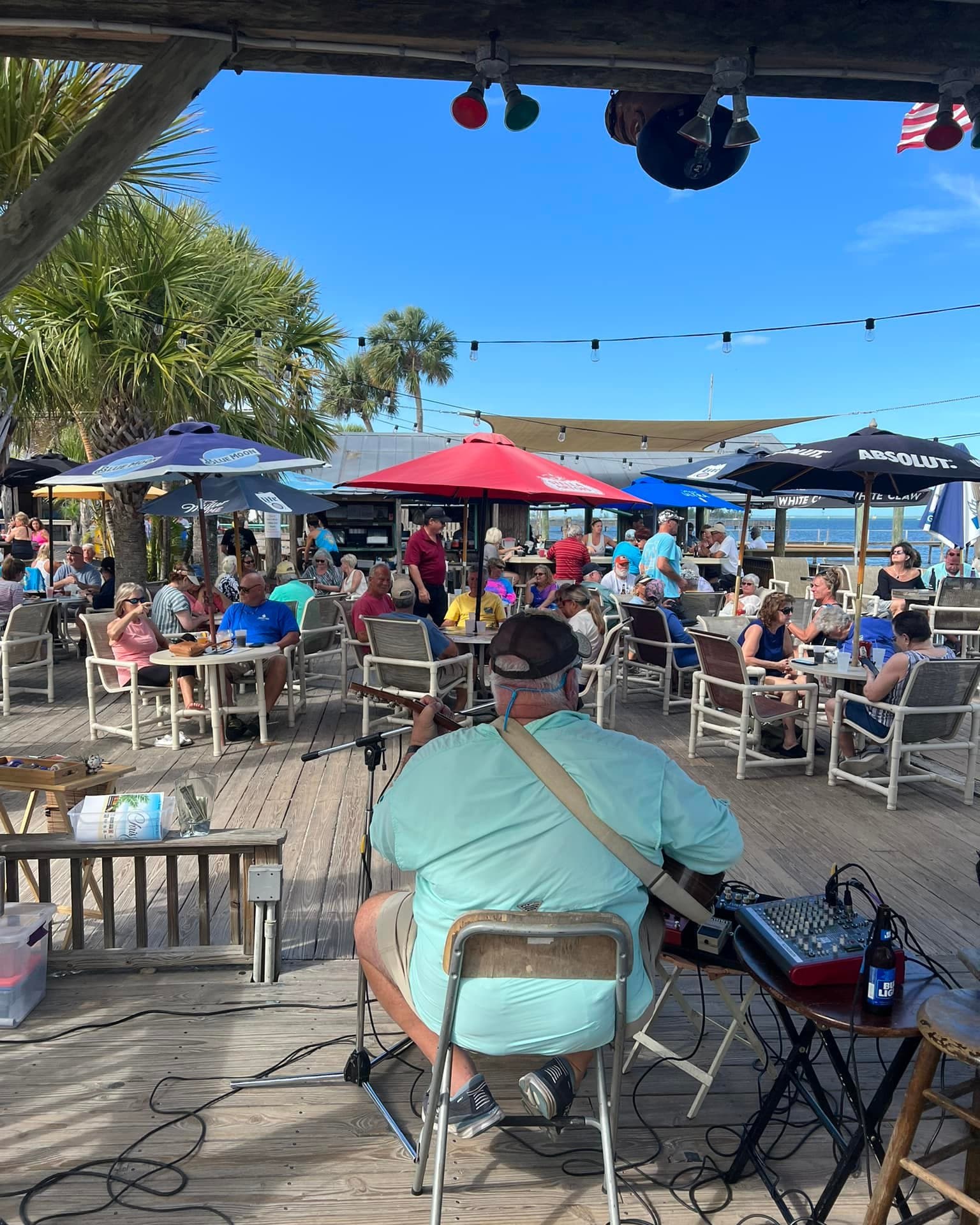 Freezer Tiki Bar, Homosassa How to Enjoy 1