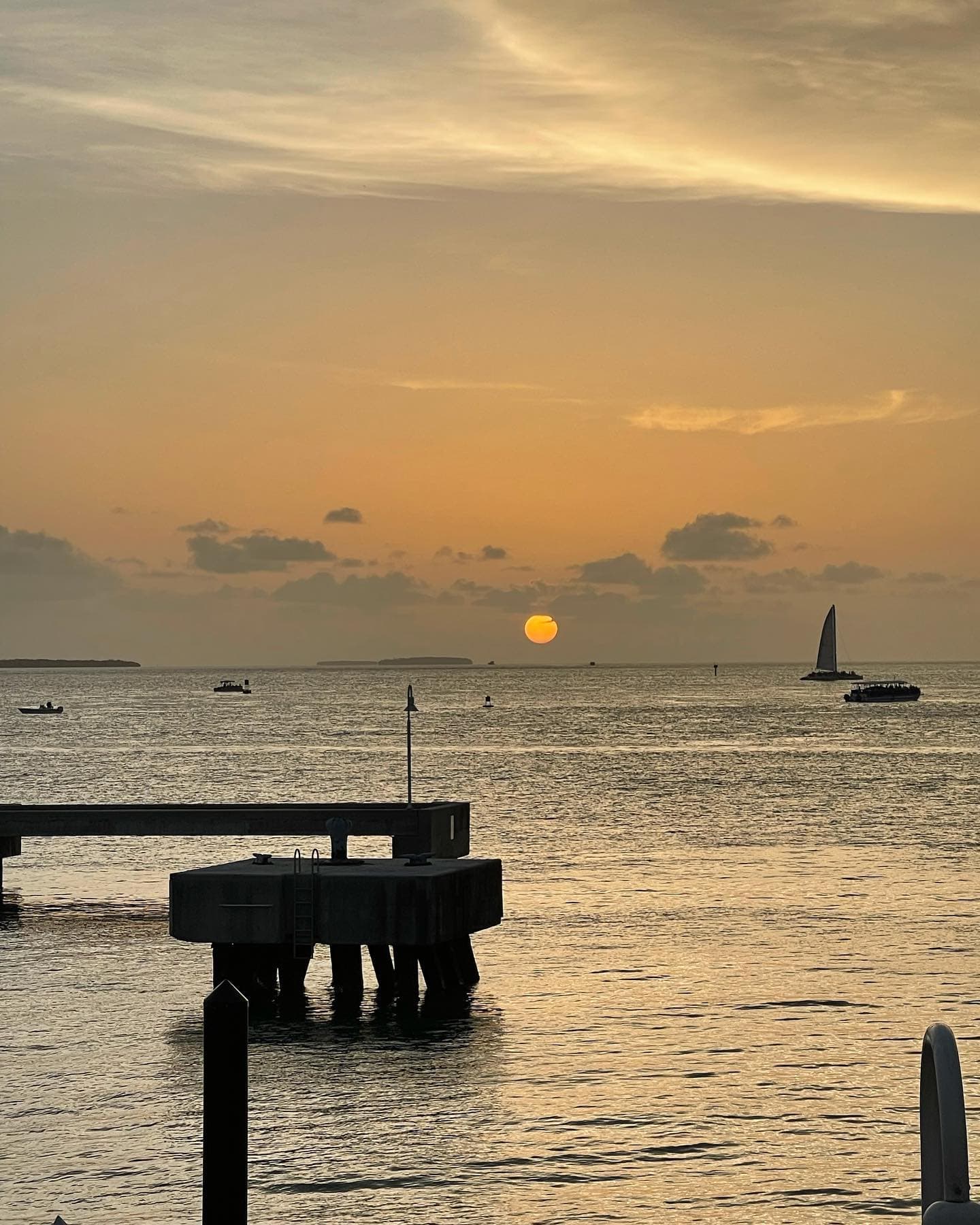 DJ's Clam Shack in Key West, Florida CTA