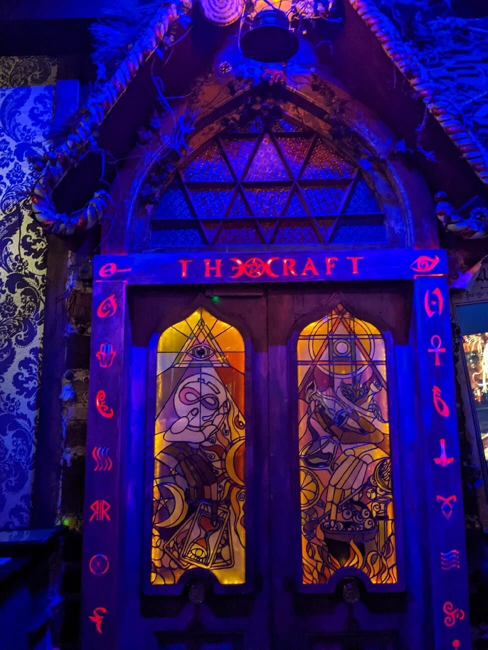 Cocktails & Screams Haunted Attractions